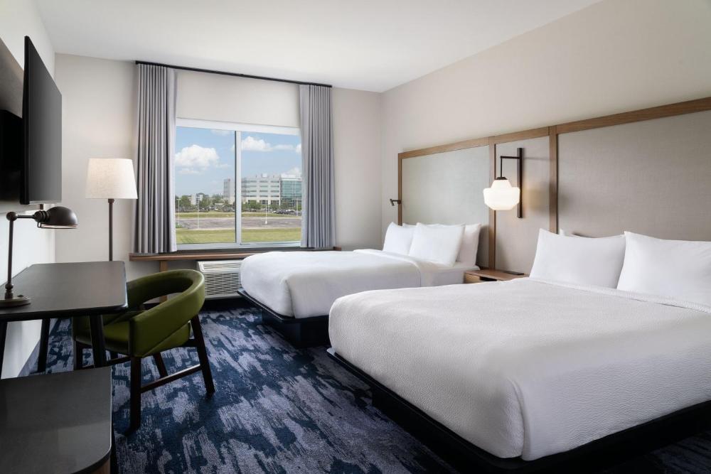 Double Queen Room interior